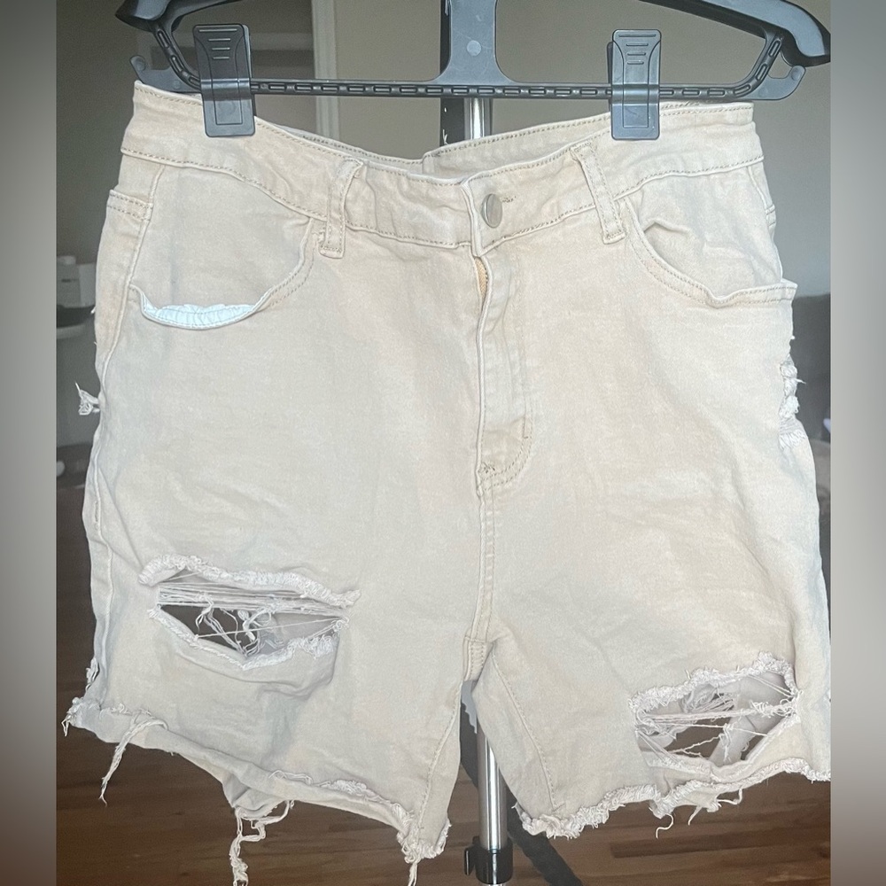Khaki Ripped Shorts